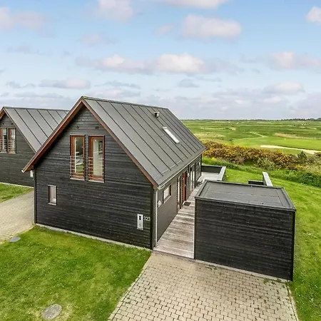 Holiday home 3 Bedroom Awesome In Romo *