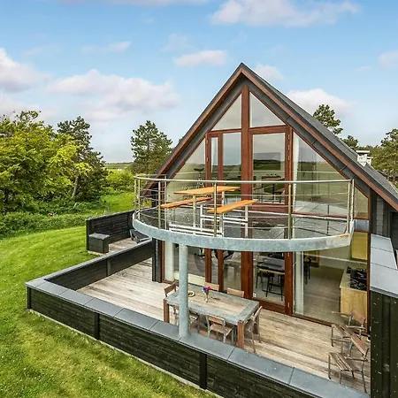 Vestergade Iv * Romo