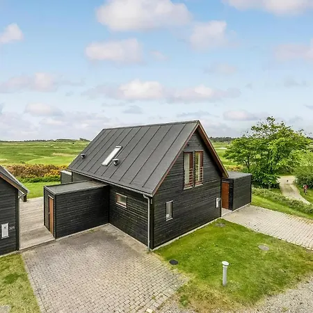 3 Bedroom Awesome In Romo Romo Kirkeby